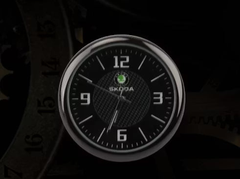 Luxury Car Quartz Clock | Classic Style for Every Ride