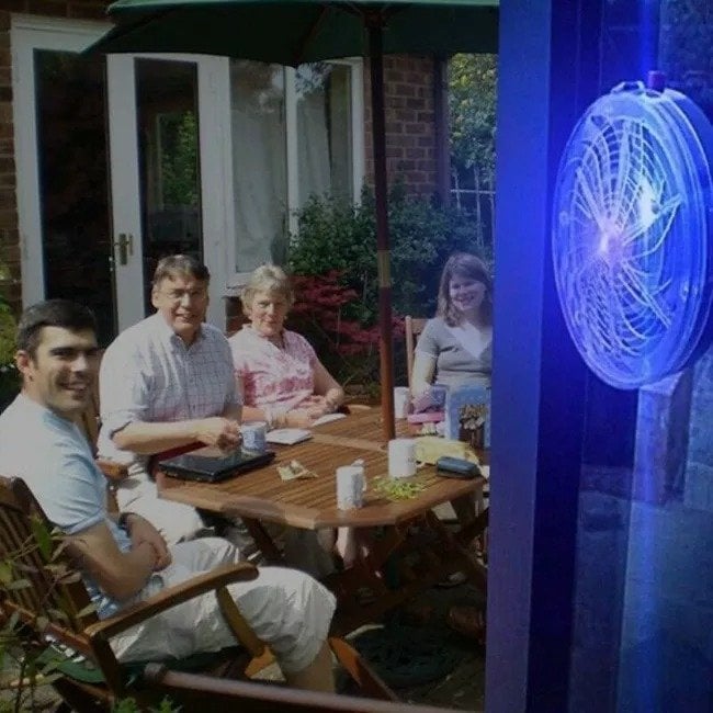 Solar Powered Bug Zapper - No Need for Wiring or Battery Costs